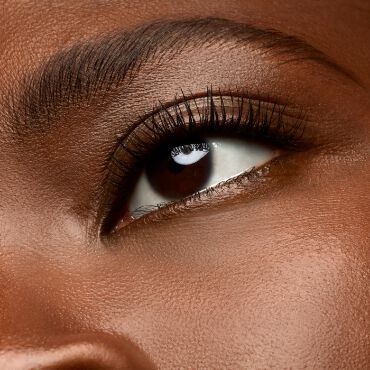 MASCARA VOLUME EFFET FAUX CILS THE CURLER