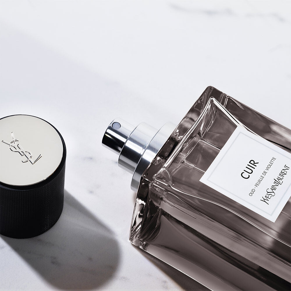 LE VESTIAIRE DES PARFUMS - CUIR