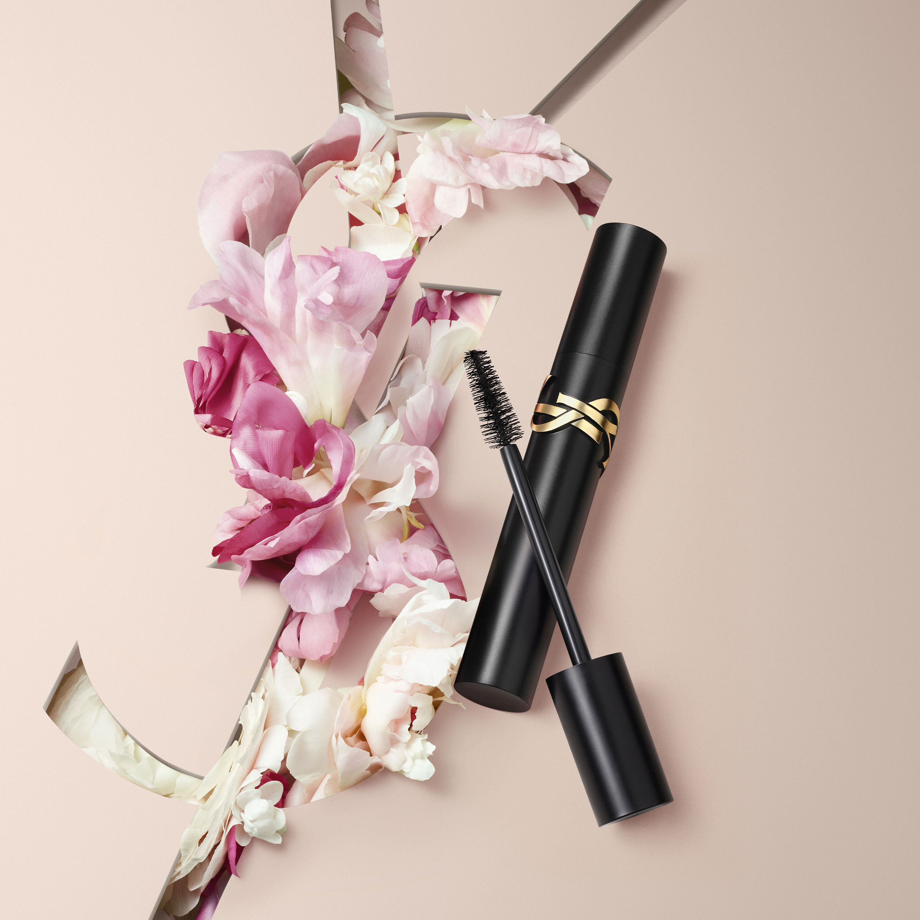 COFRE REGALO TOUCHE ECLAT + MINI LASH CLASH