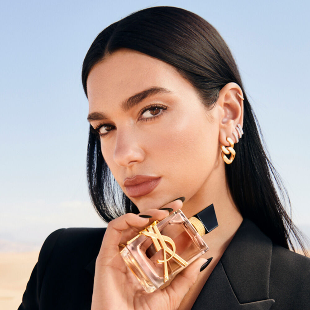 LIBRE FLOWERS AND FLAMES